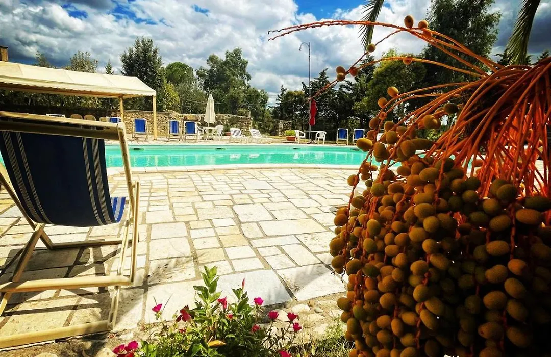 Agriturismo Petra Lucana-1